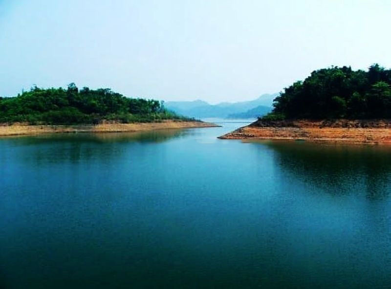 小区周边配套:松涛水库v