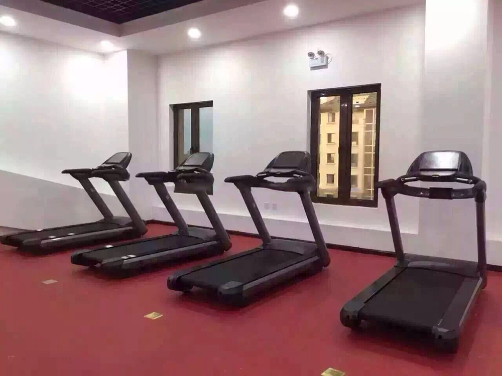 社区配套：健身房3