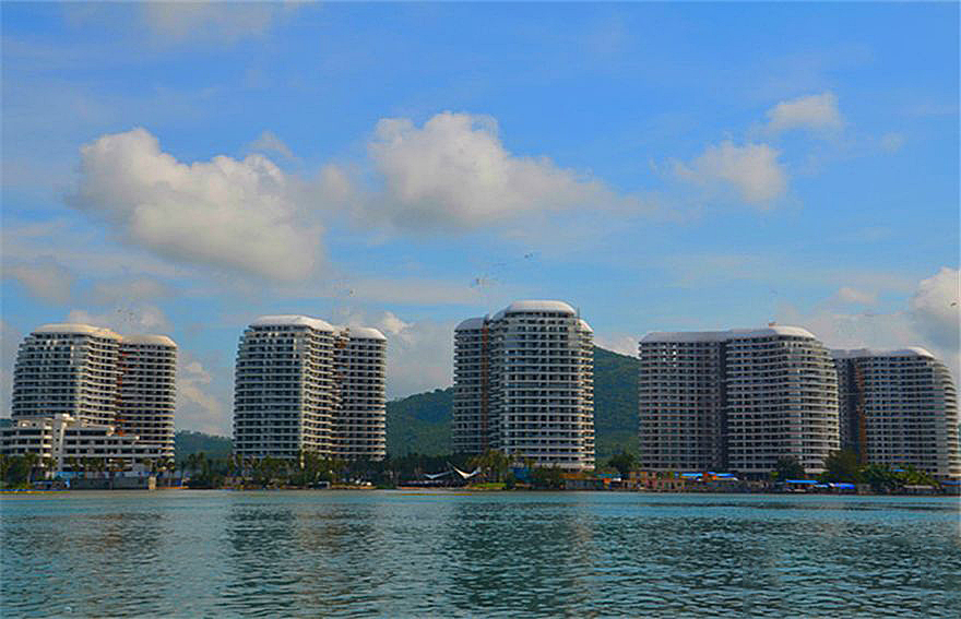 保利&middot;半岛1号小区实景2