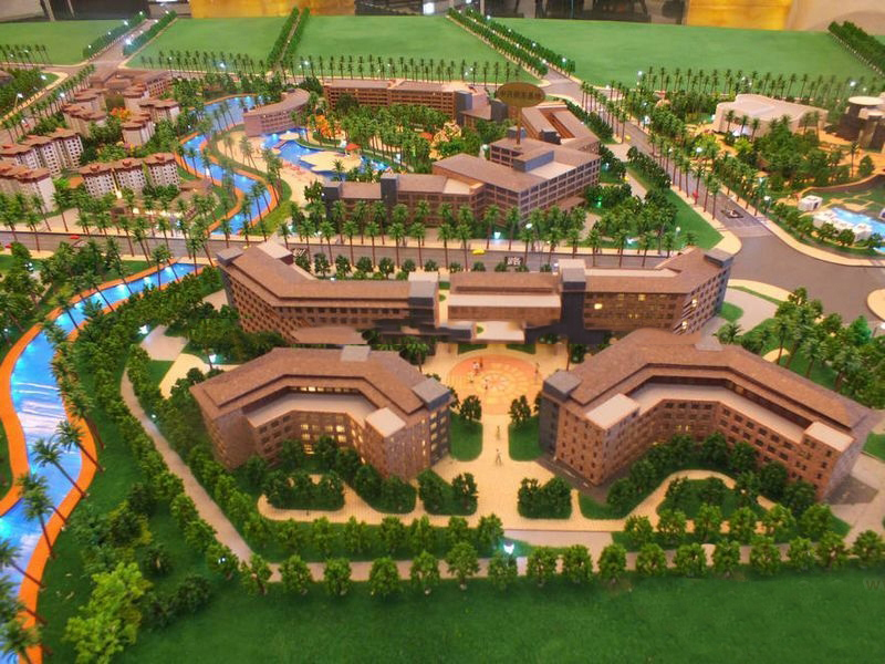 售楼部内景：沙盘