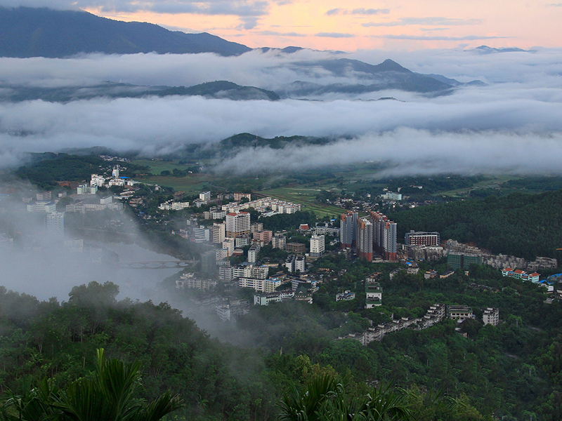 周边 五指山