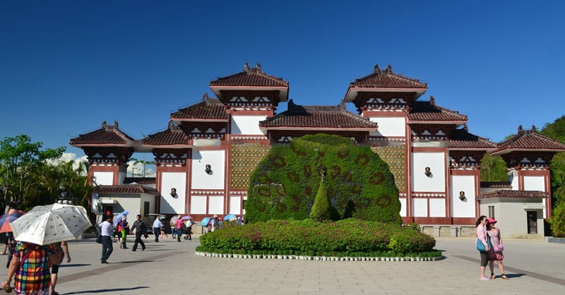 小区周边配套:南山寺s