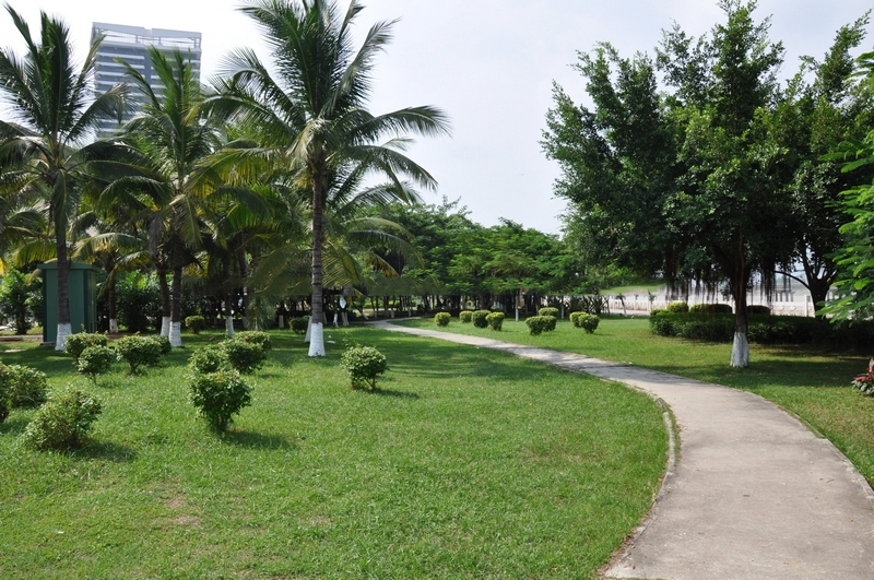 小区周边配套:陵河公园