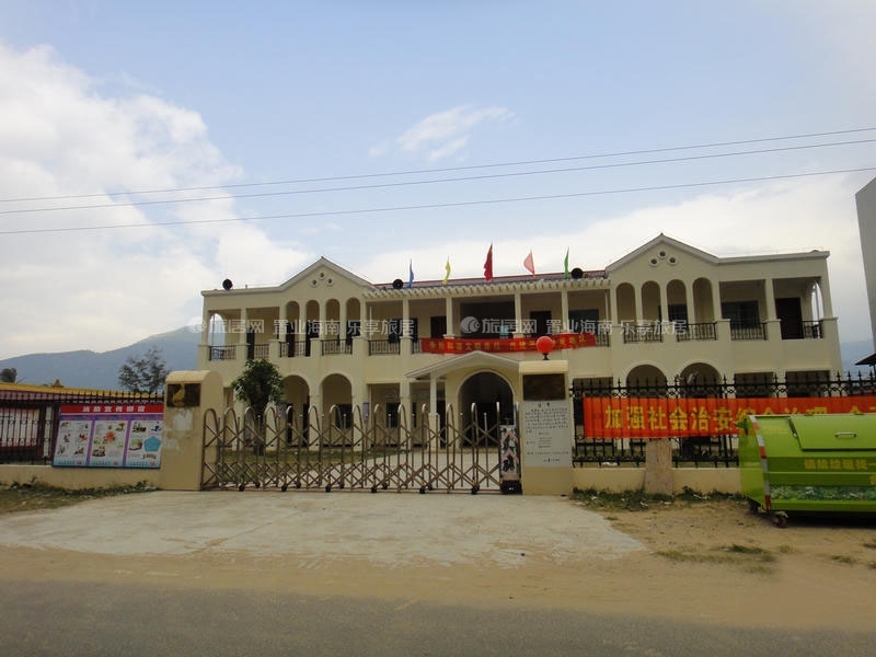 小区周边配套:居委会