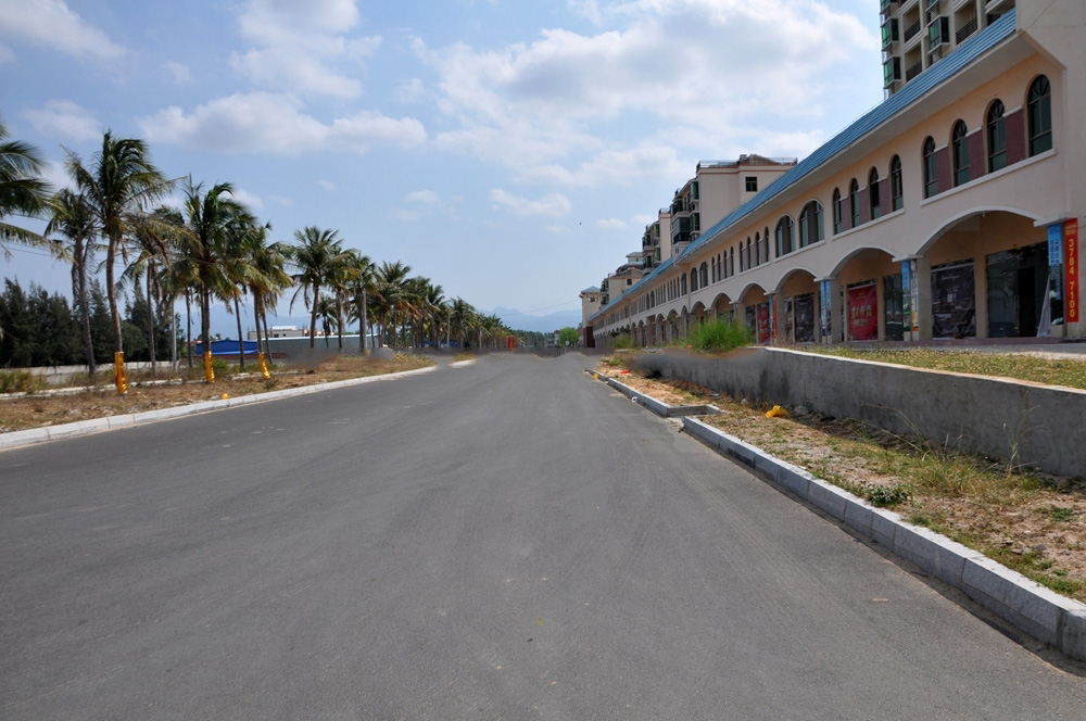 小区周边道路